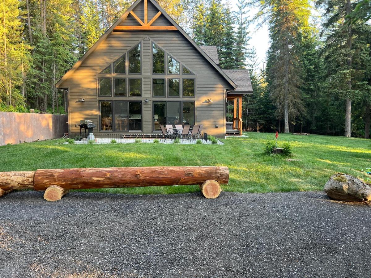 Glacier Homestead Coram Екстериор снимка